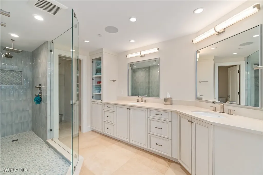 4021 Gulf Shore Boulevard N Naples FL 34103