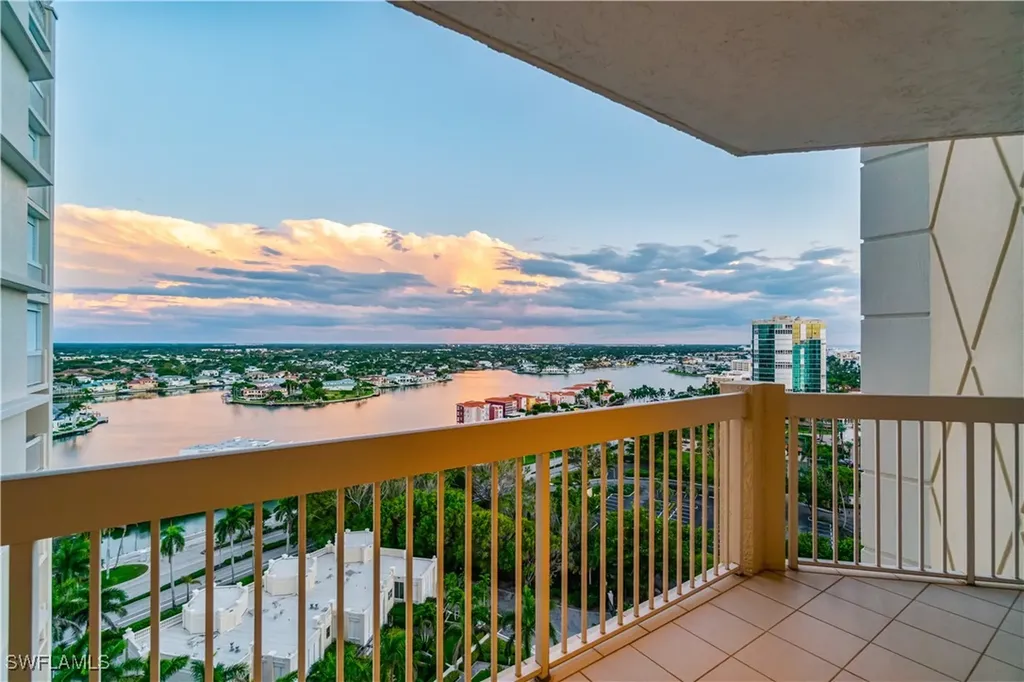 4021 Gulf Shore Boulevard N Naples FL 34103