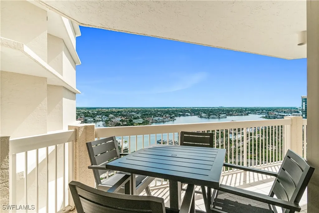 4021 Gulf Shore Boulevard N Naples FL 34103