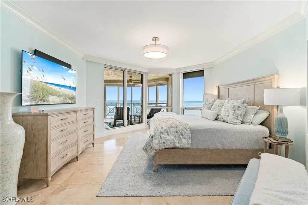 4021 Gulf Shore Boulevard N Naples FL 34103