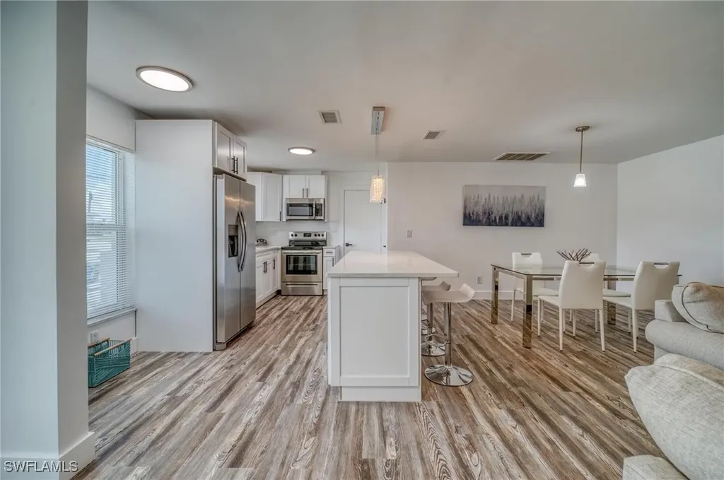 5146 York Court Cape Coral FL 33904