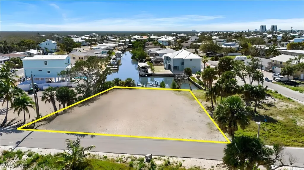 180 Donora Boulevard Fort Myers Beach FL 33931