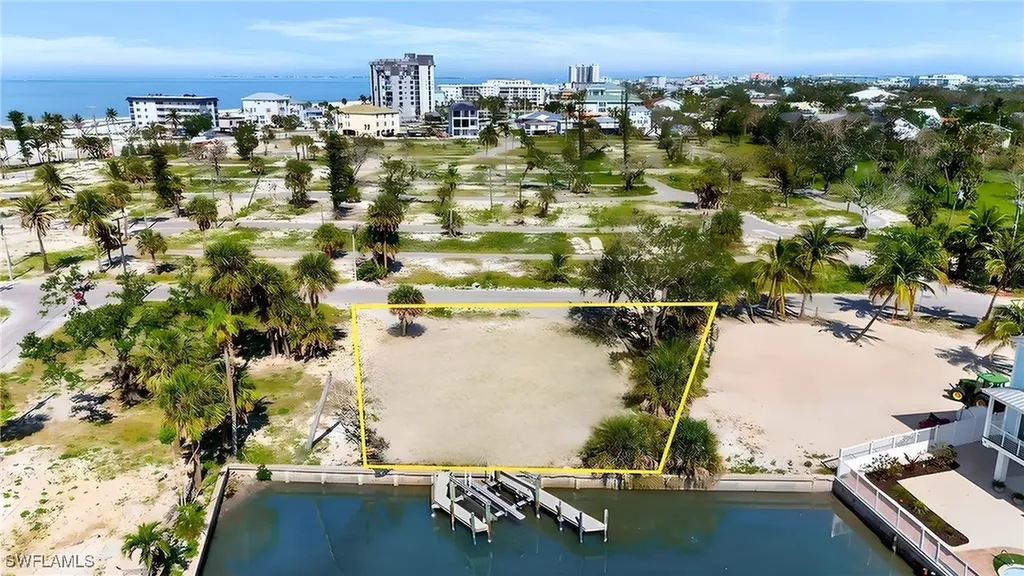 180 Donora Boulevard Fort Myers Beach FL 33931