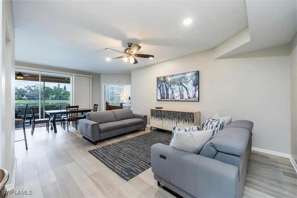 7701 Gardner Drive Naples FL 34109