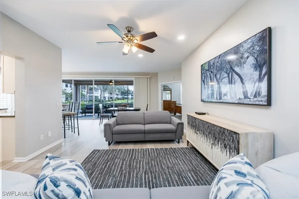 7701 Gardner Drive Naples FL 34109