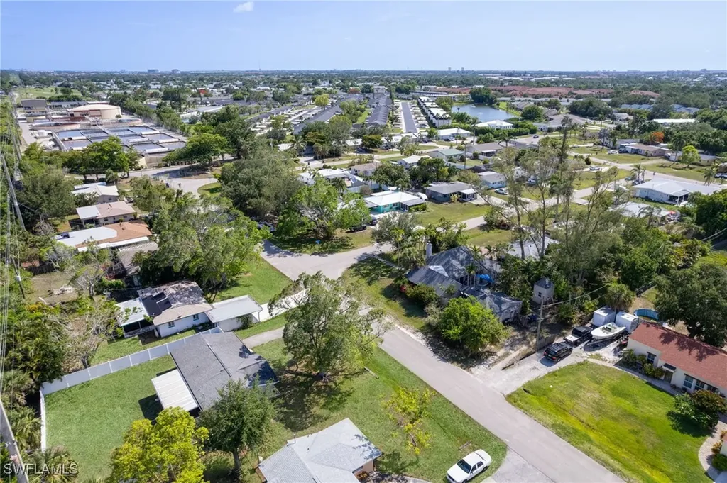 6677 E Tropicana Drive Fort Myers FL 33919
