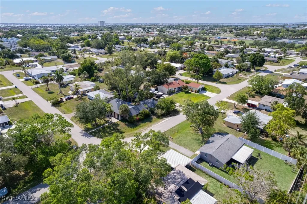 6677 E Tropicana Drive Fort Myers FL 33919