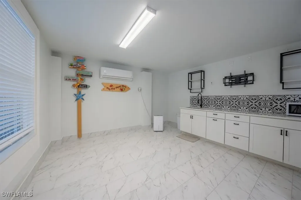 200 Topanga Drive Bonita Springs FL 34134