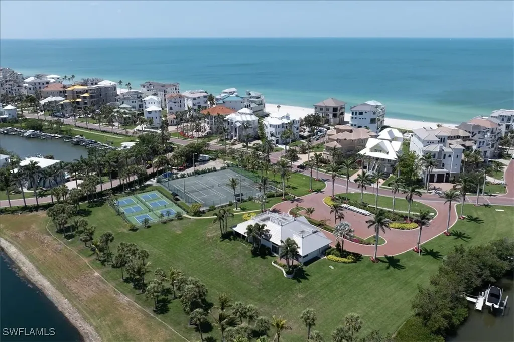 200 Topanga Drive Bonita Springs FL 34134