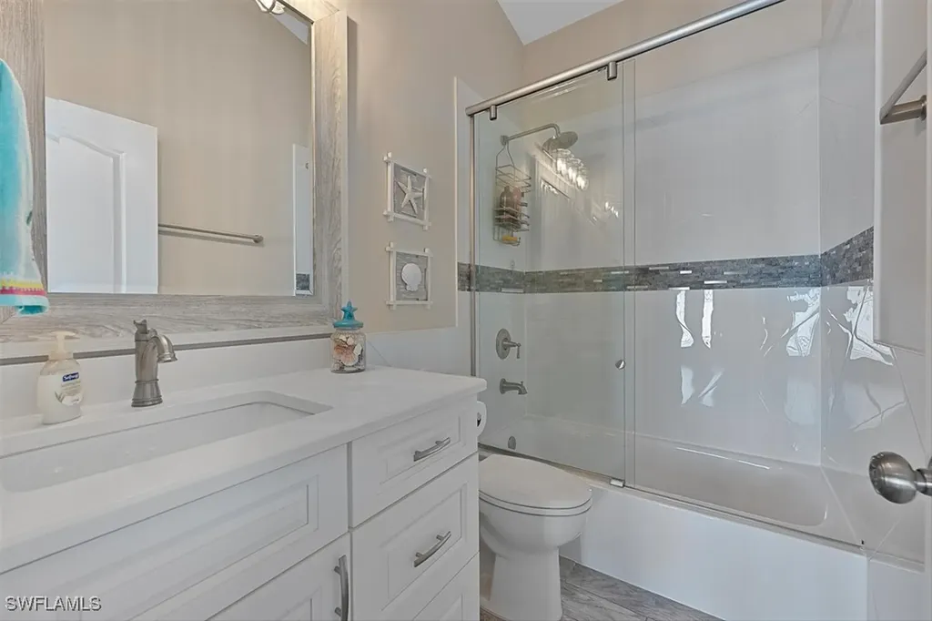 607 92nd Avenue N Naples FL 34108