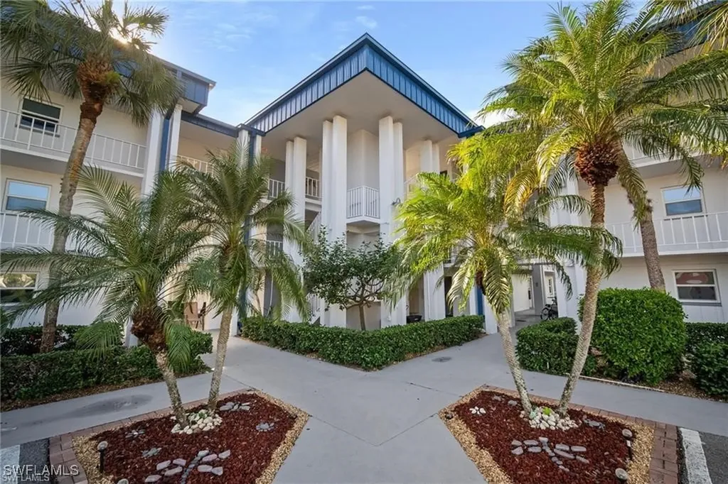 1828 Pine Valley Drive Fort Myers FL 33907