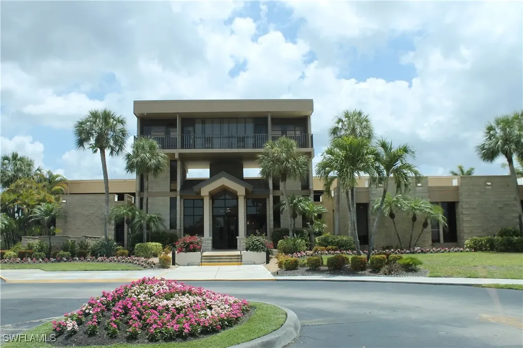 1828 Pine Valley Drive Fort Myers FL 33907