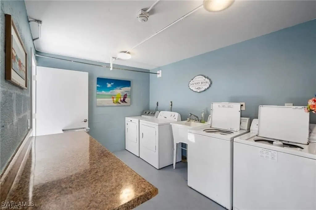 1828 Pine Valley Drive Fort Myers FL 33907