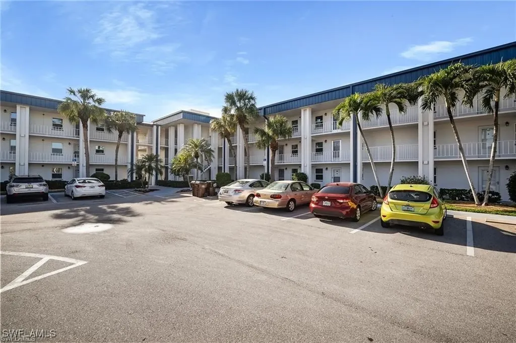 1828 Pine Valley Drive Fort Myers FL 33907