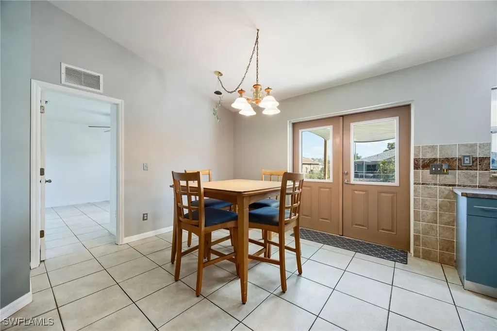 227 Manasota Street Fort Myers FL 33913