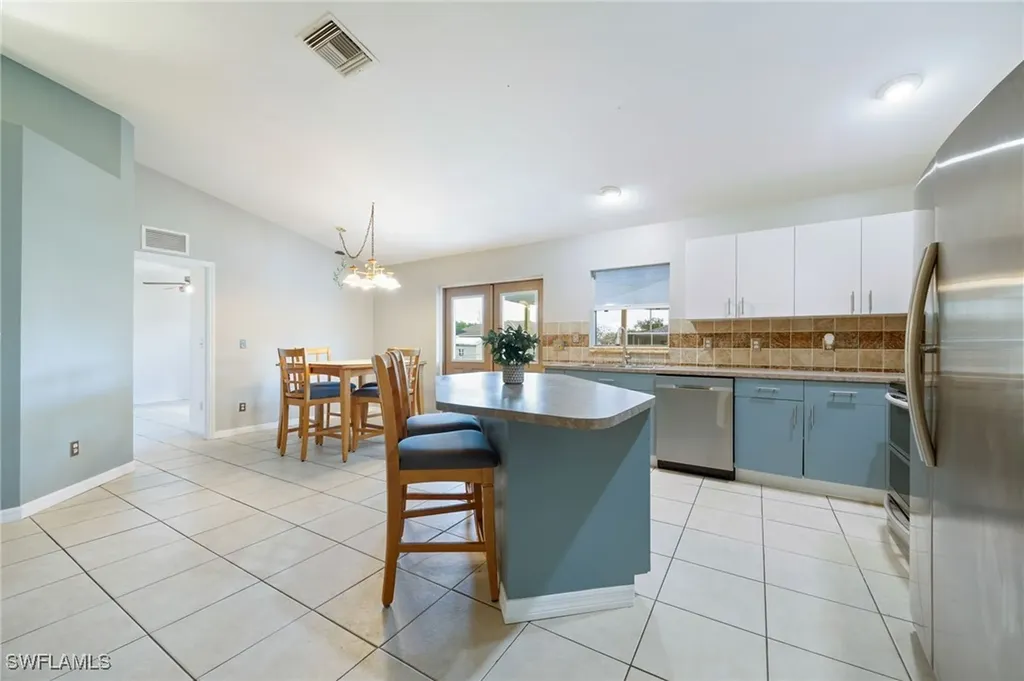 227 Manasota Street Fort Myers FL 33913