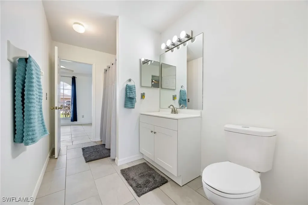 227 Manasota Street Fort Myers FL 33913
