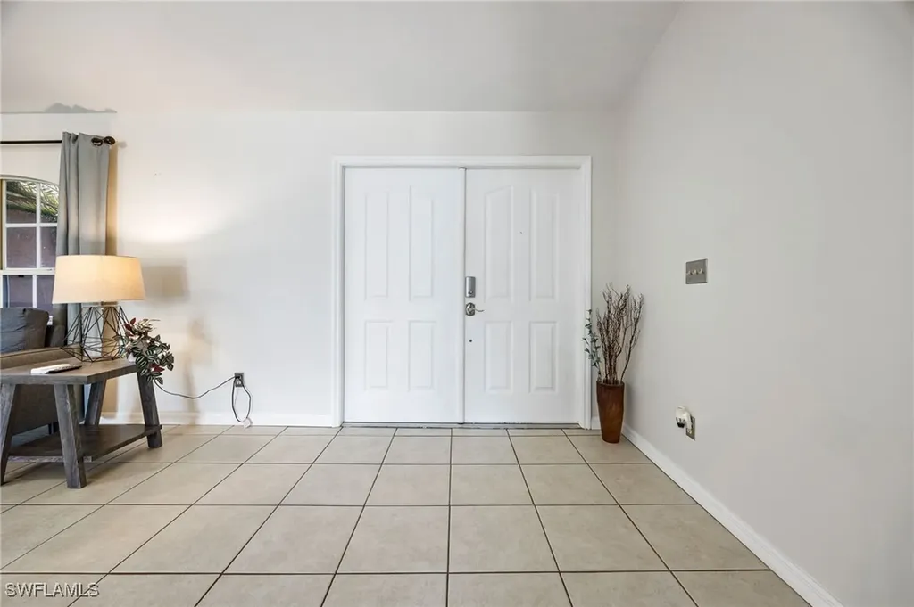 227 Manasota Street Fort Myers FL 33913