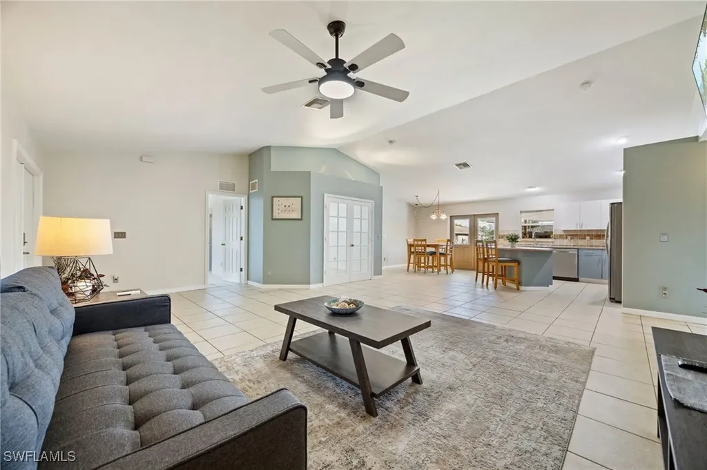 227 Manasota Street Fort Myers FL 33913