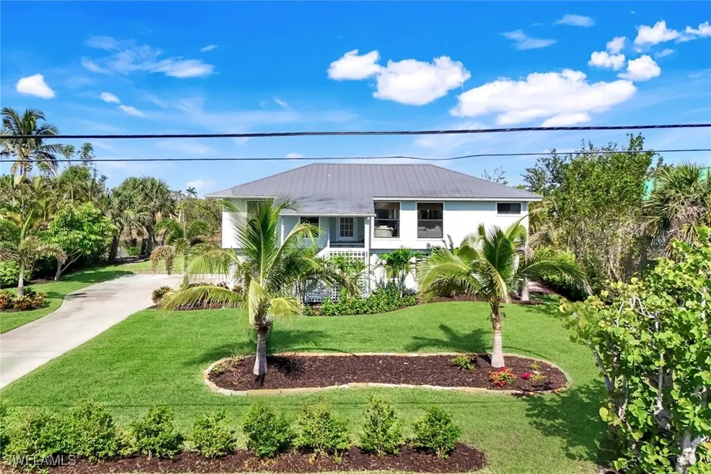 647 Rabbit Road Sanibel FL 33957