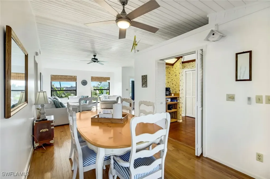 647 Rabbit Road Sanibel FL 33957