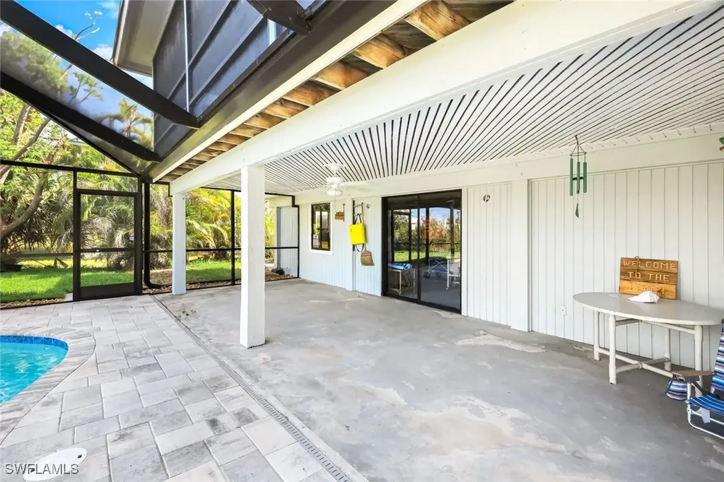 647 Rabbit Road Sanibel FL 33957