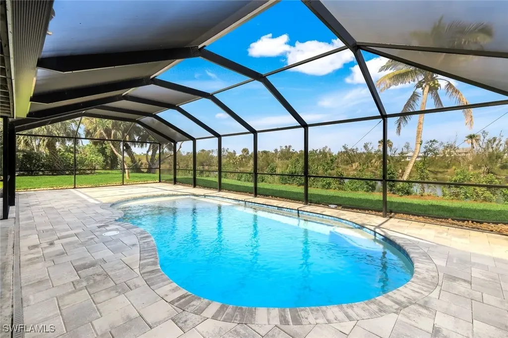 647 Rabbit Road Sanibel FL 33957
