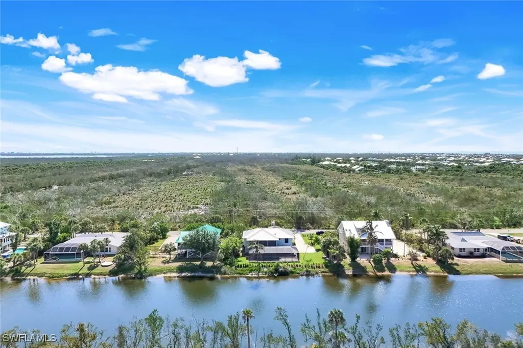 647 Rabbit Road Sanibel FL 33957