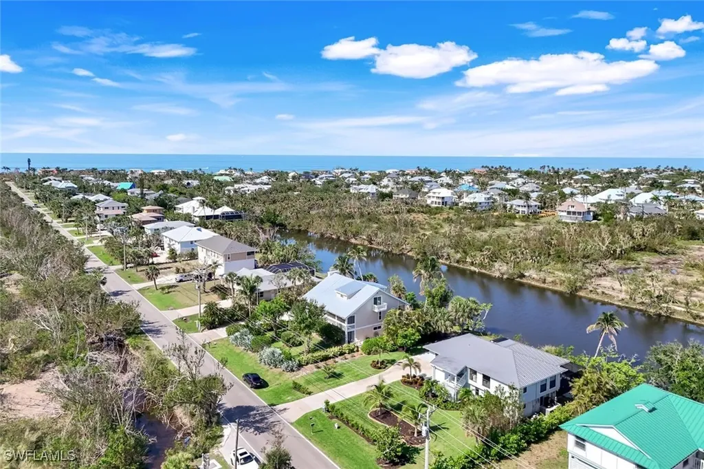 647 Rabbit Road Sanibel FL 33957