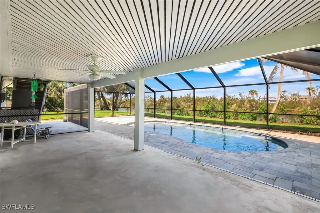 647 Rabbit Road Sanibel FL 33957