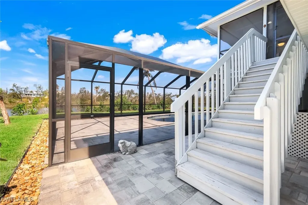 647 Rabbit Road Sanibel FL 33957
