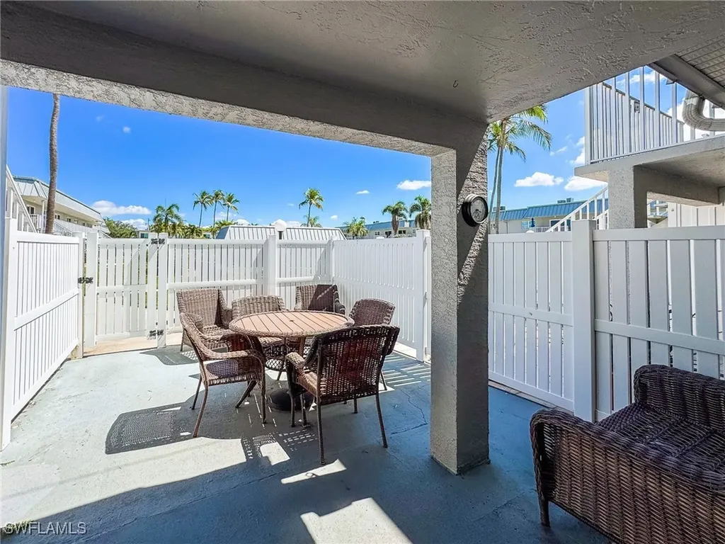 6777 Winkler Road Fort Myers FL 33919
