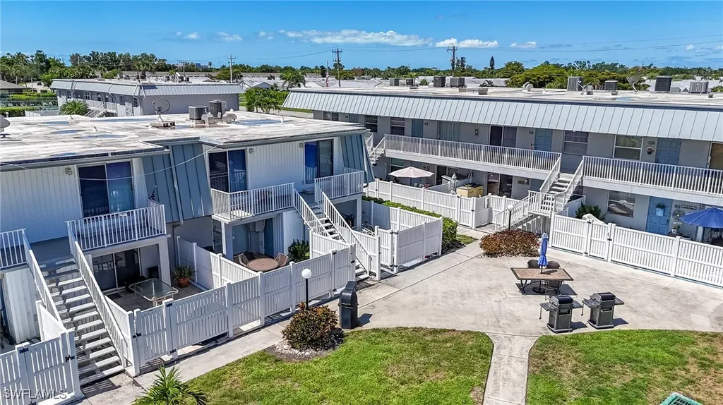6777 Winkler Road Fort Myers FL 33919