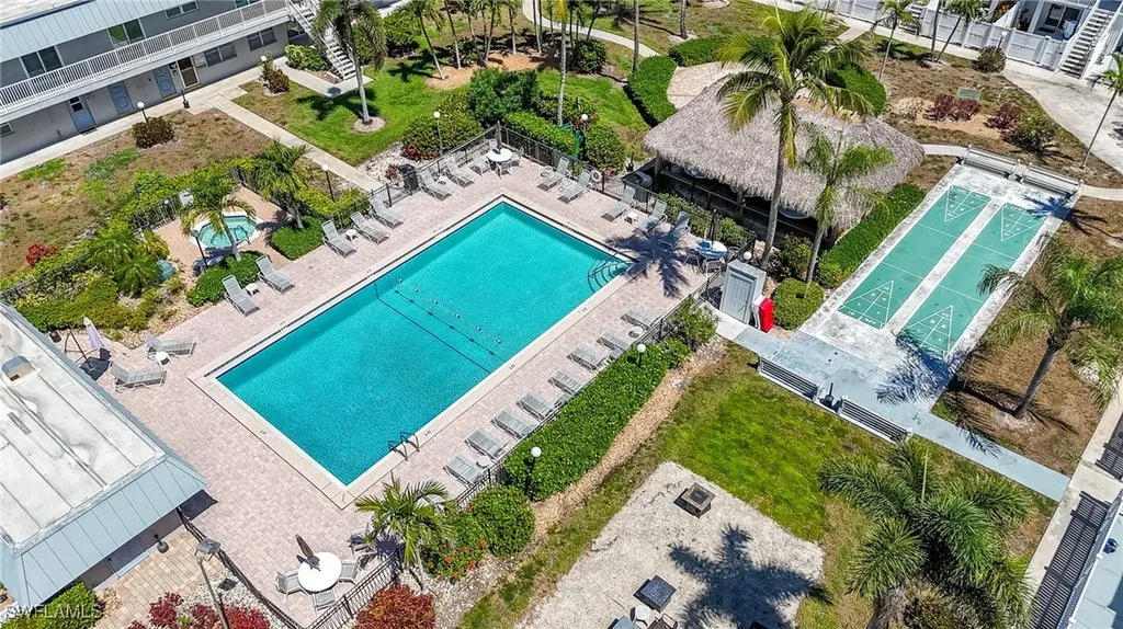 6777 Winkler Road Fort Myers FL 33919