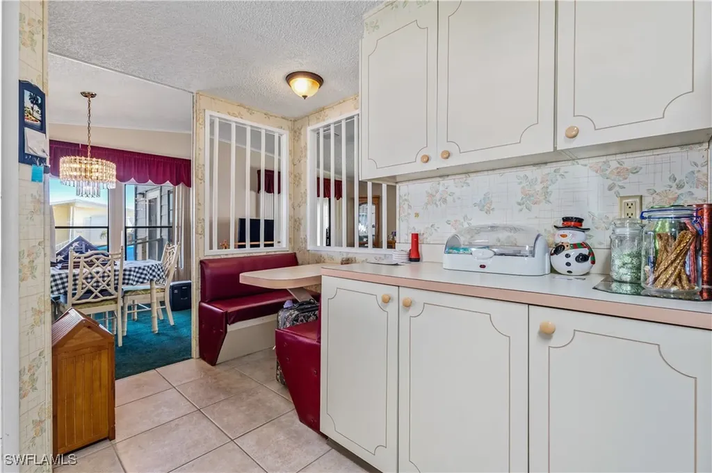 9245 Caloosa Drive North Fort Myers FL 33903