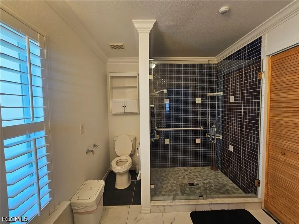 3903 1st Street SW Lehigh Acres FL 33976