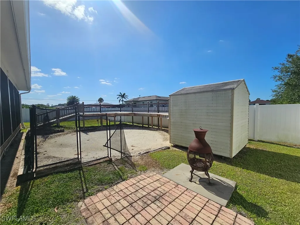 3903 1st Street SW Lehigh Acres FL 33976