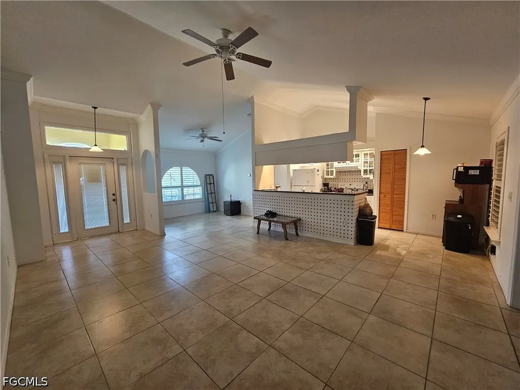 3903 1st Street SW Lehigh Acres FL 33976