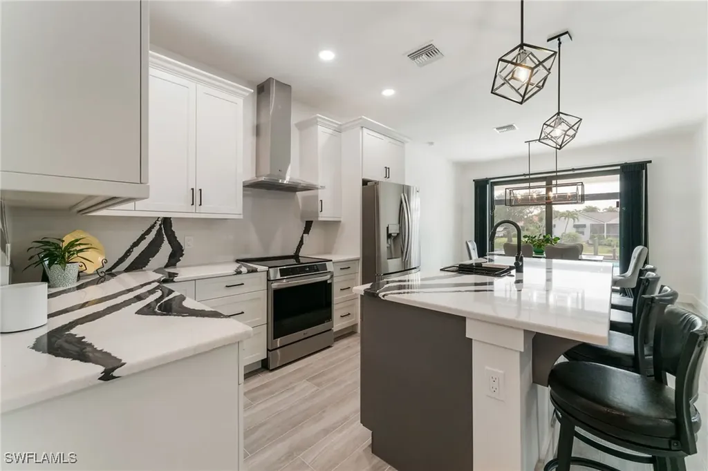 5023 SW 13th Avenue Cape Coral FL 33914