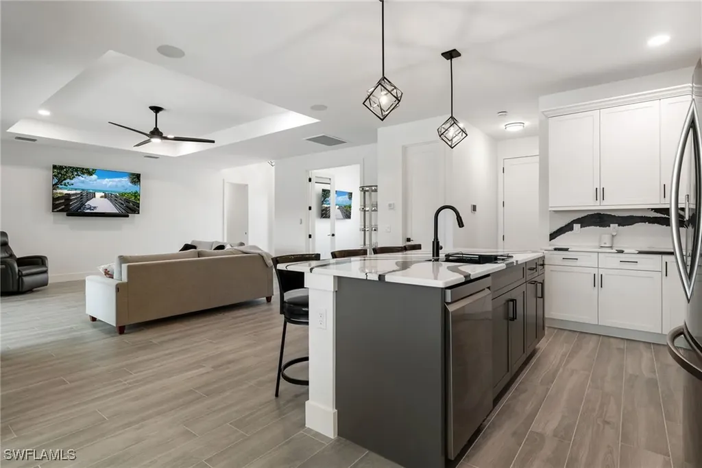 5023 SW 13th Avenue Cape Coral FL 33914