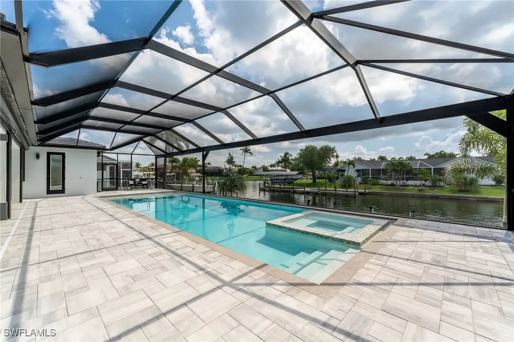 5023 SW 13th Avenue Cape Coral FL 33914