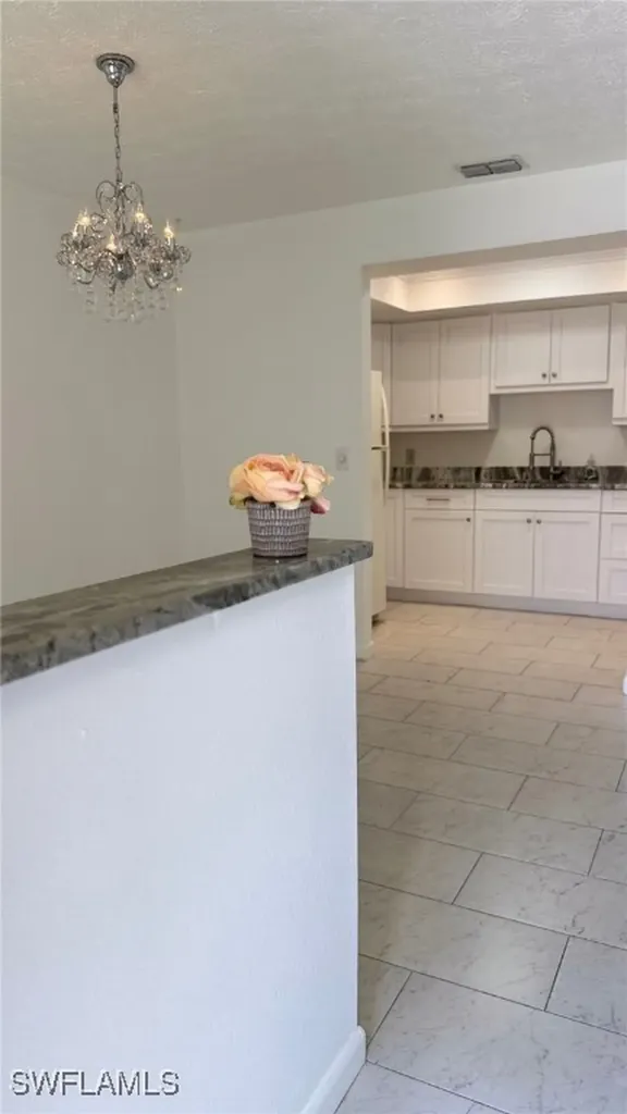 3916 SE 11th Place Cape Coral FL 33904