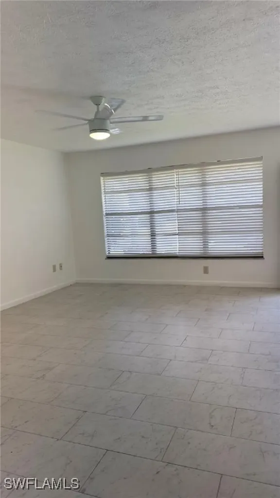 3916 SE 11th Place Cape Coral FL 33904