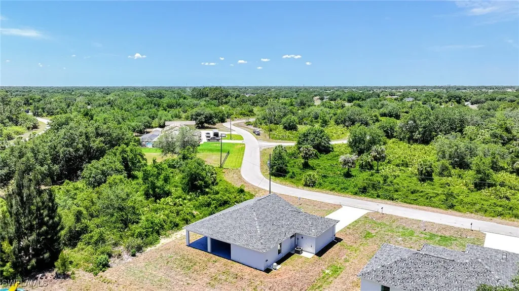 1962 Leghorn Street Lehigh Acres FL 33972