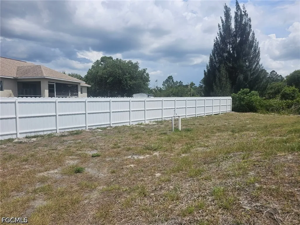 1962 Leghorn Street Lehigh Acres FL 33972