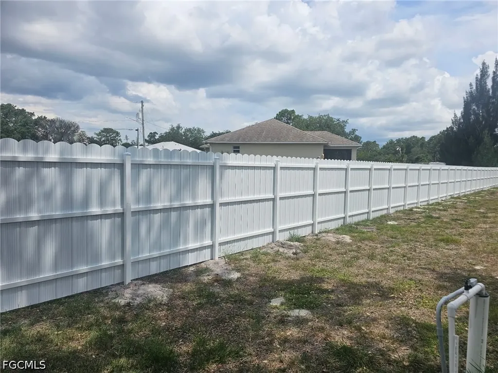 1962 Leghorn Street Lehigh Acres FL 33972