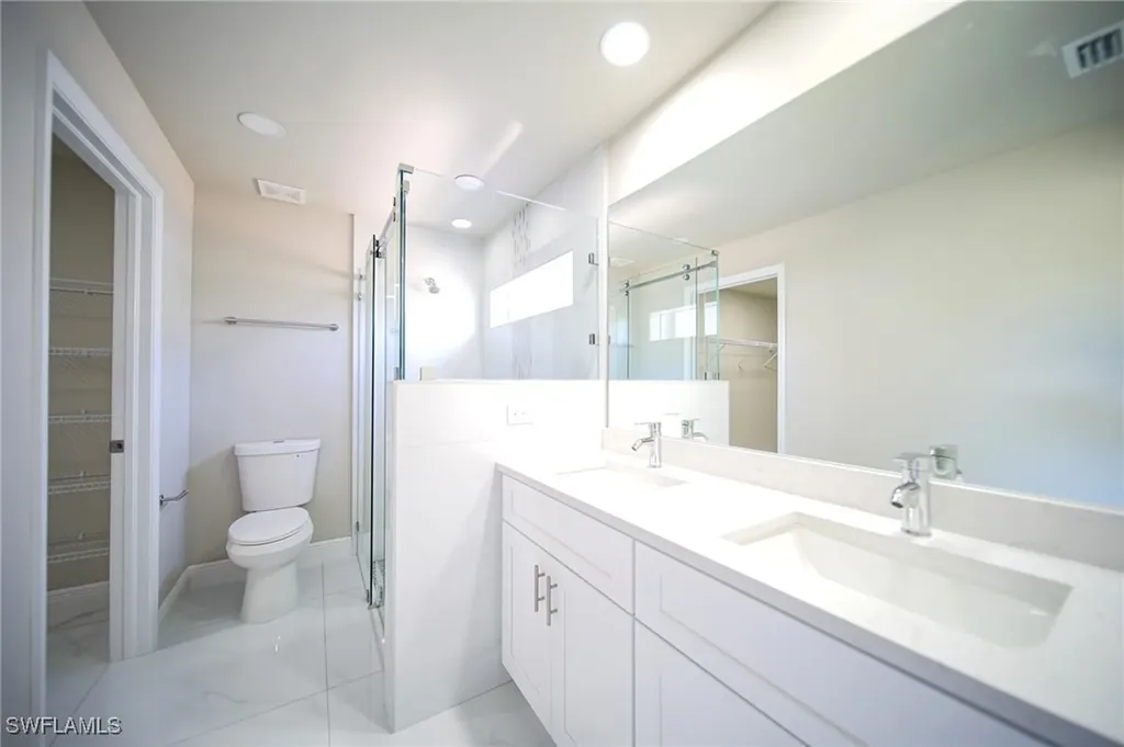 1962 Leghorn Street Lehigh Acres FL 33972