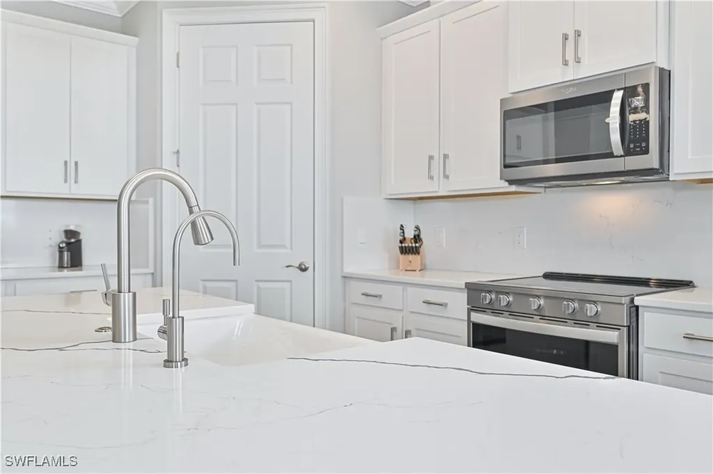 15058 Citrus Tree Court Alva FL 33920