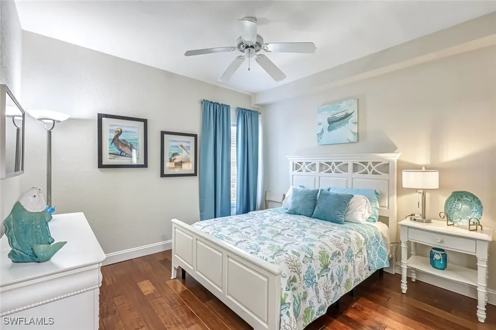 832 Tanbark Drive Naples FL 34108