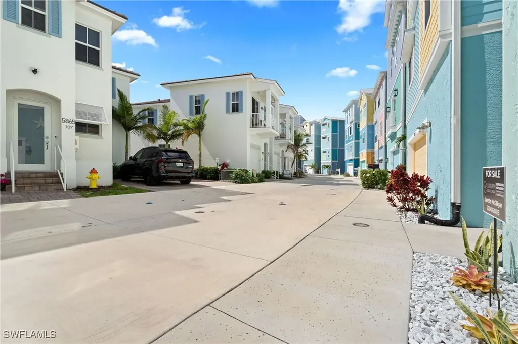 5851 Shell Cove Drive Cape Coral FL 33914